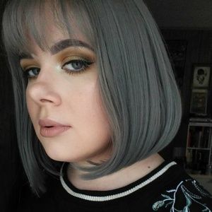 Meet your Posher, Julianna